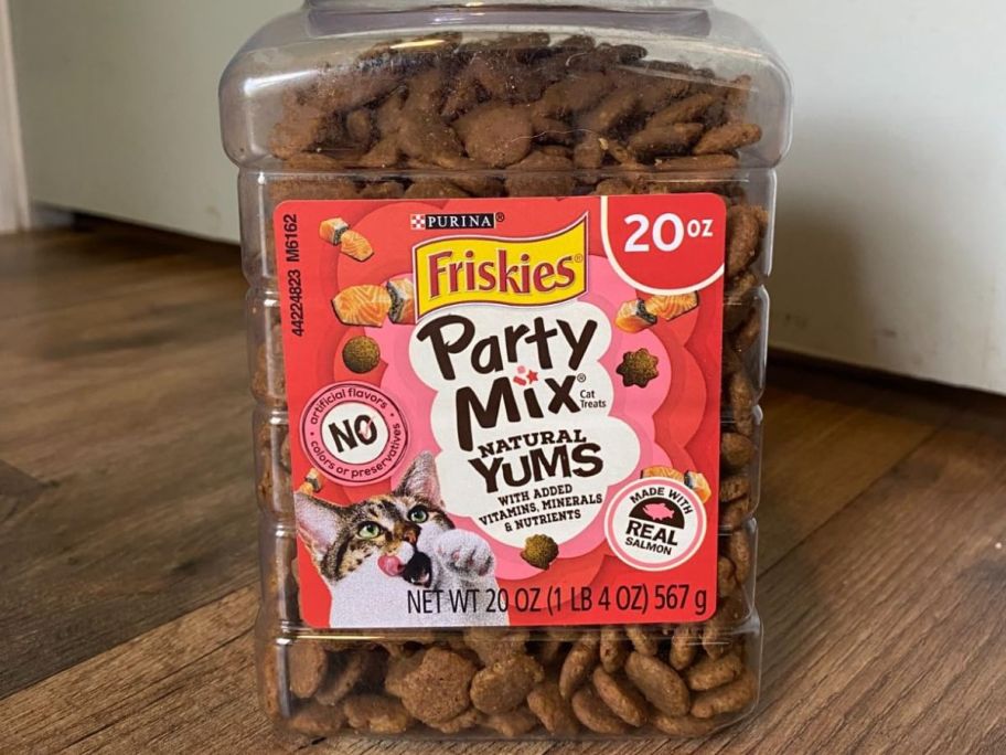 Purina Friskies Party Mix Cat Treats Only $2.77 Shipped on Amazon (Reg. $10)