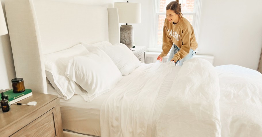 I Found the BEST Bamboo Bed Sheets & They’re on Sale Today Only (Hotel Luxury on a Budget!)