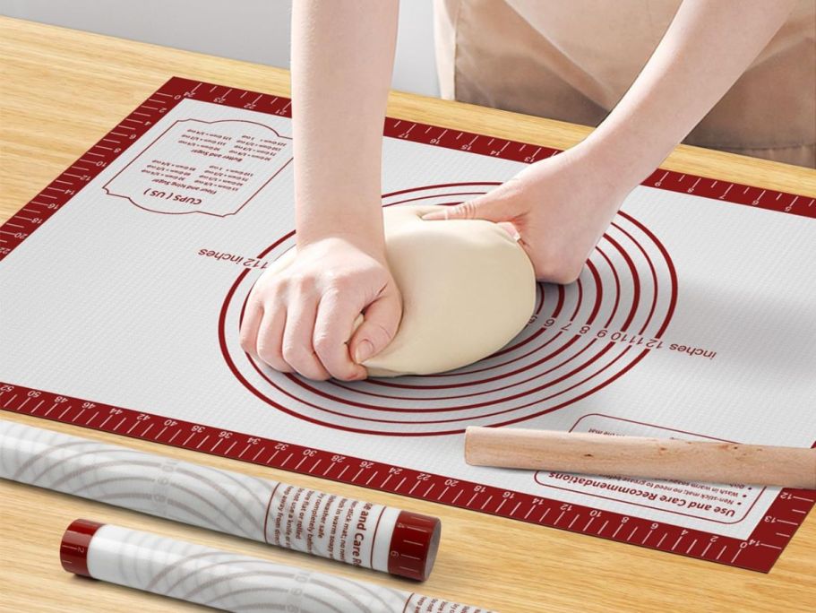 Silicone Baking Mat w/ Measurements Only $7 on Amazon (Regularly $12)