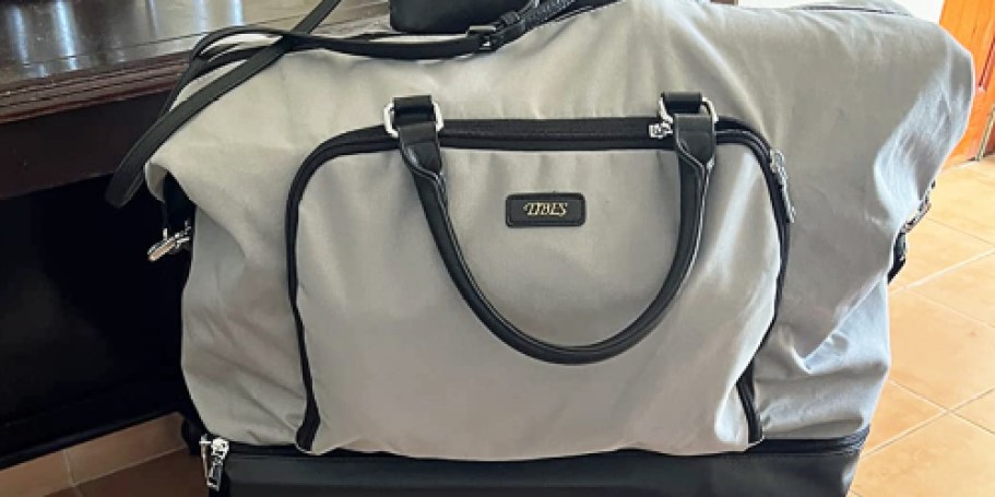 Weekender Travel Bag Only $17.99 Shipped on Amazon (Reg. $36)