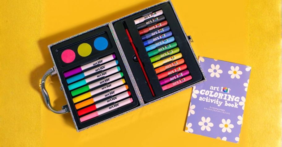 Color & Doodle 27-Piece Art Set Just $6.94 on Walmart.com (Reg. $18)