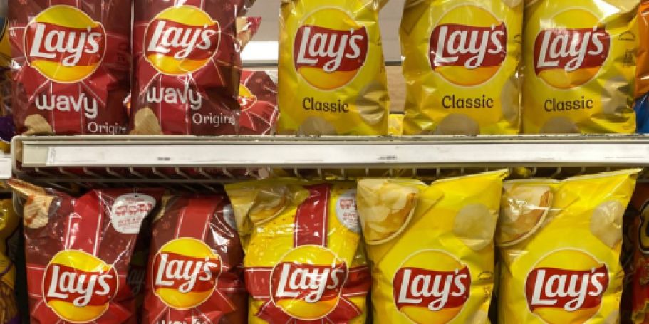 FOUR Bags of Lay’s Chips Only $5.56 at Walgreens (Just $1.39 Each)