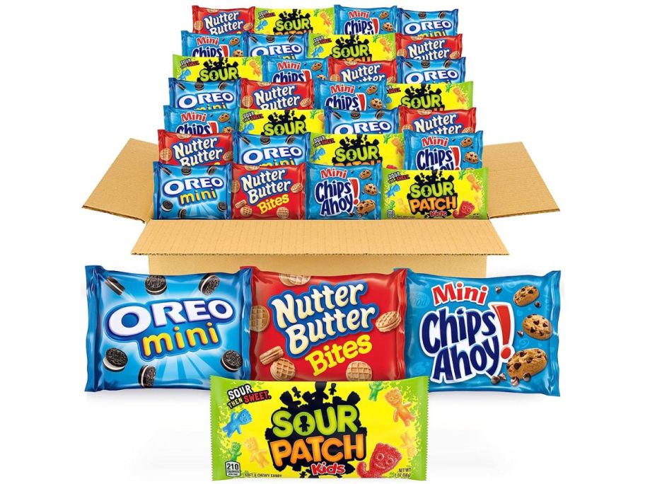 OREO Mini Cookies, CHIPS AHOY! Mini Cookies, SOUR PATCH KIDS Candy & Nutter Butter Bites Cookies & Candy Variety Pack, 32 Snack Packs stock image