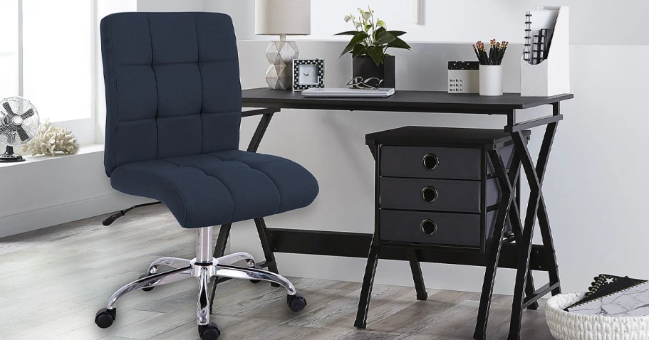 Up to 60% Off Office Depot Desks + Free Shipping (& Score a FREE $15 Visa Card!)