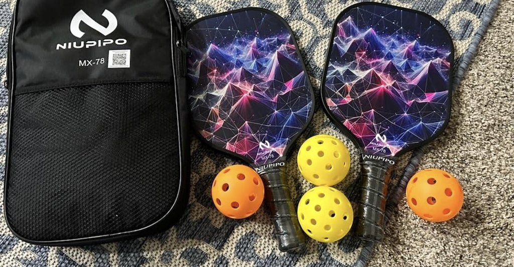 Pickleball Paddle Set Only $15.99 Shipped on Amazon (Includes Everything You Need!)