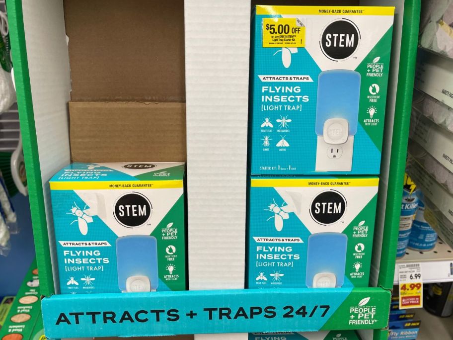stem light trap on store display