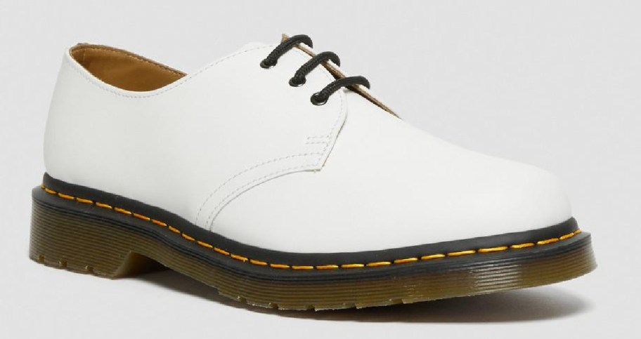stock image of Dr. Martens 1461 Smooth Leather Oxford Shoes