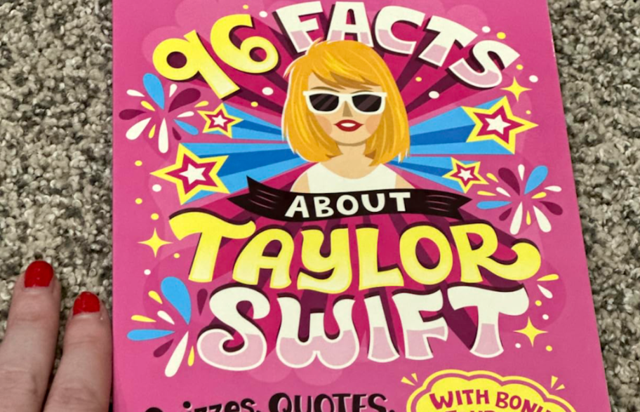 Taylor Swift 96 facts book 