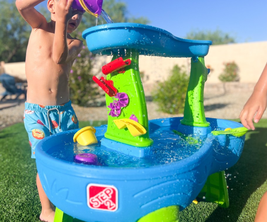 Top 10 Kids Water Tables for Fun in the Sun!