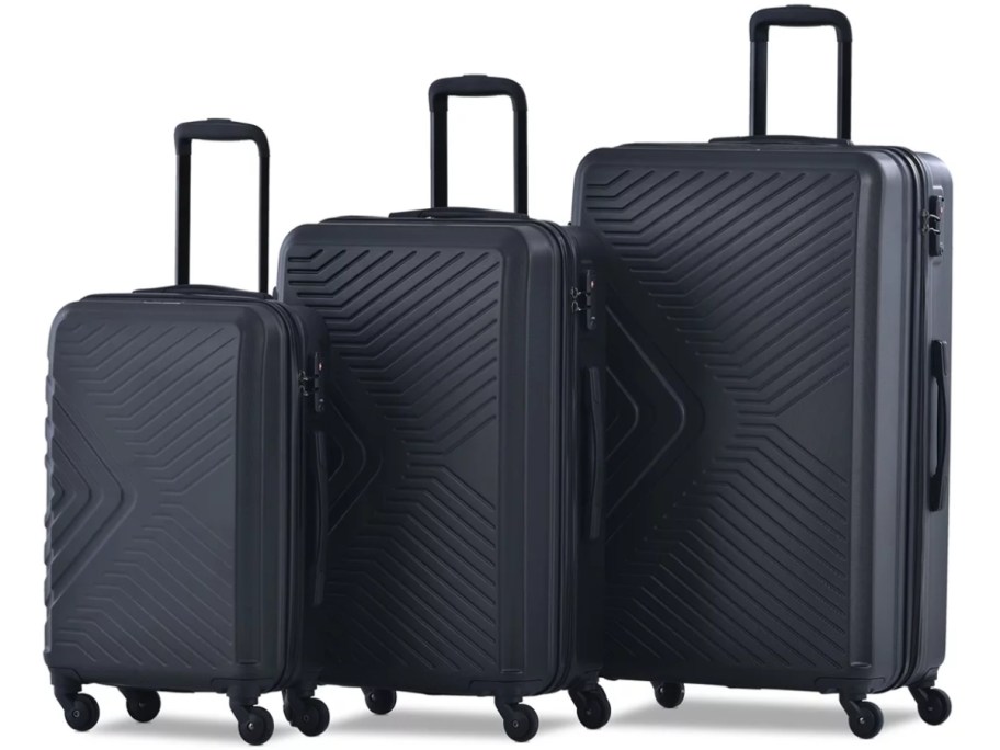 3 piece hardsided luggage set in black