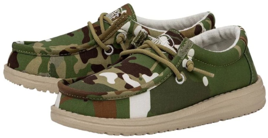 youth green camo slip on shoes