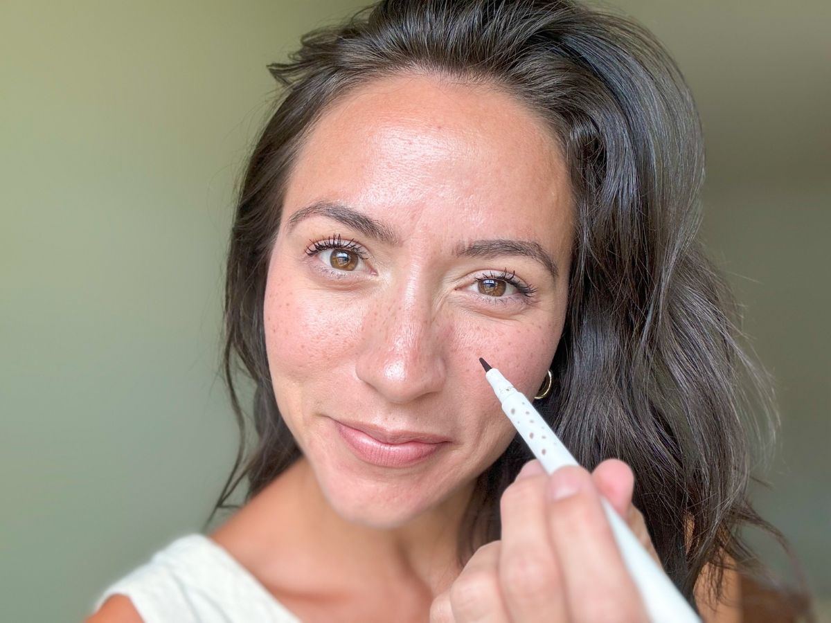 Get the Viral Freckle Look w/ TWO Freckle Pens for Only $8 Shipped on Amazon