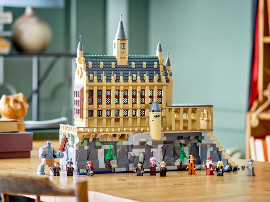 LEGO Hogwarts Castle: The Great Hall on table