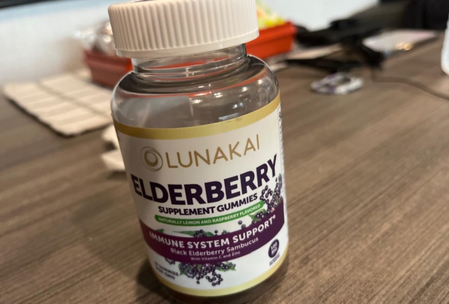 Lunakai Sambucus Elderberry Gummies 60-Count Just $16.80 Shipped on Amazon