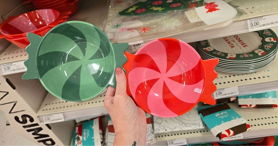 Pillowfort Kids' Peppermint Swirl Bowls