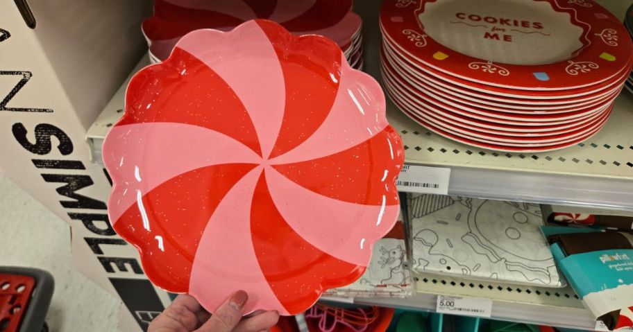 Pillowfort Kids' Peppermint Swirl Dinner Plate in Red