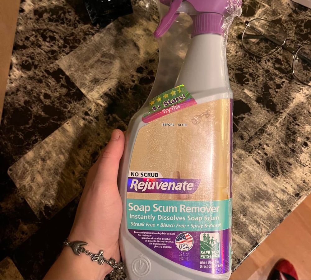 Rejuvenate No Scrub Soap Scum Remover Spray Only $5.57 on Amazon (Regularly $11)