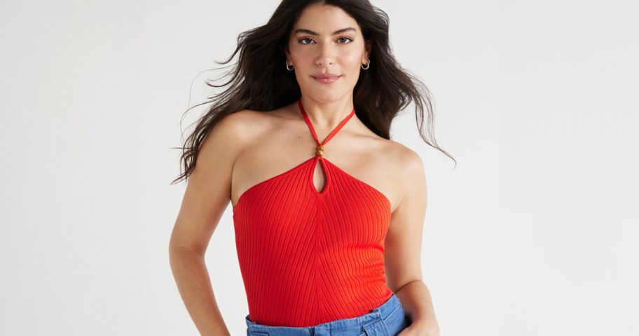 Sophia Sleeveless Ribbed Halter Top