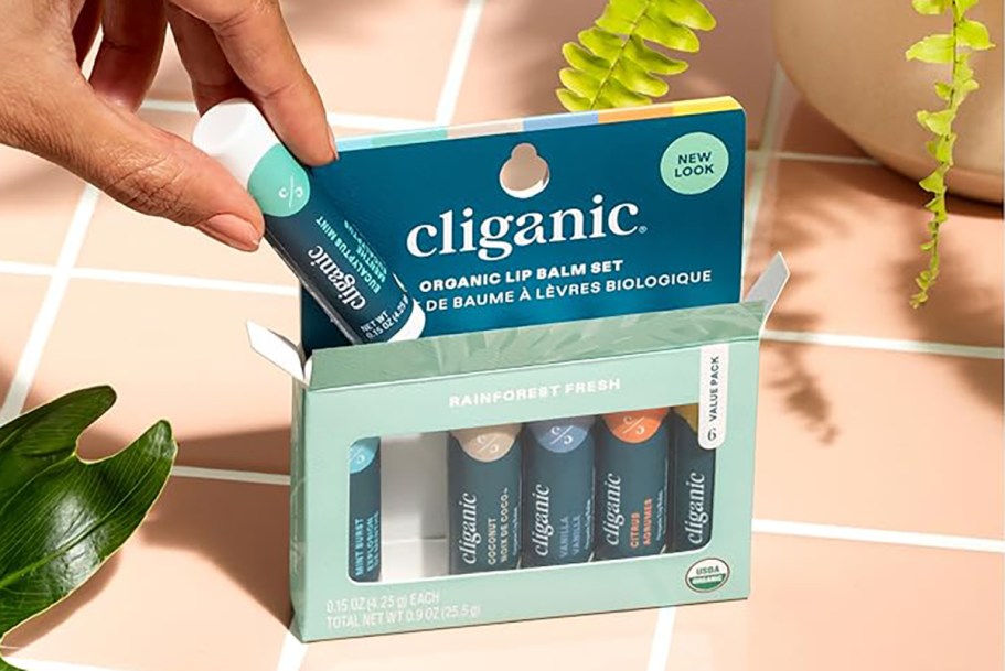 Cliganic Organic Lip Balm 6-Pack Just $6.64 Shipped on Amazon (Regularly $12)