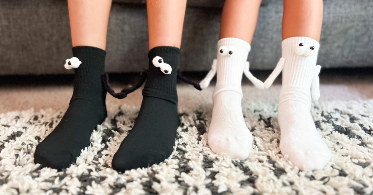 These Hand-Holding Socks Are The Perfect White Elephant Gift!