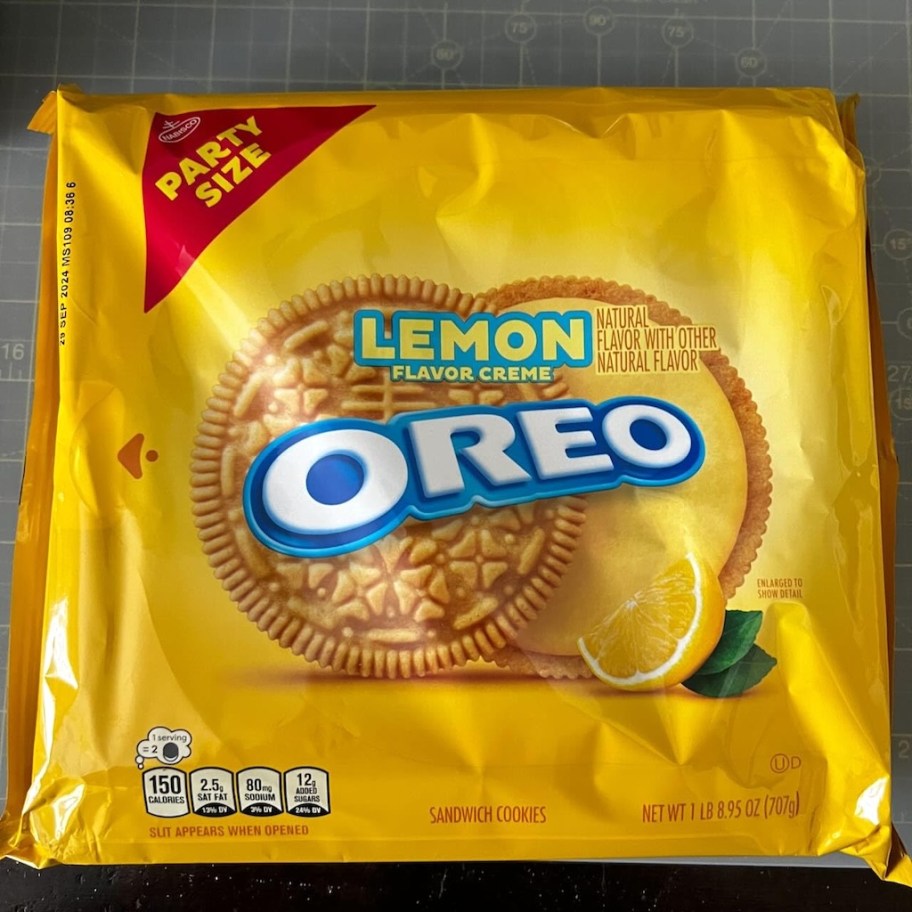 OREO Lemon party size pack of cookies 