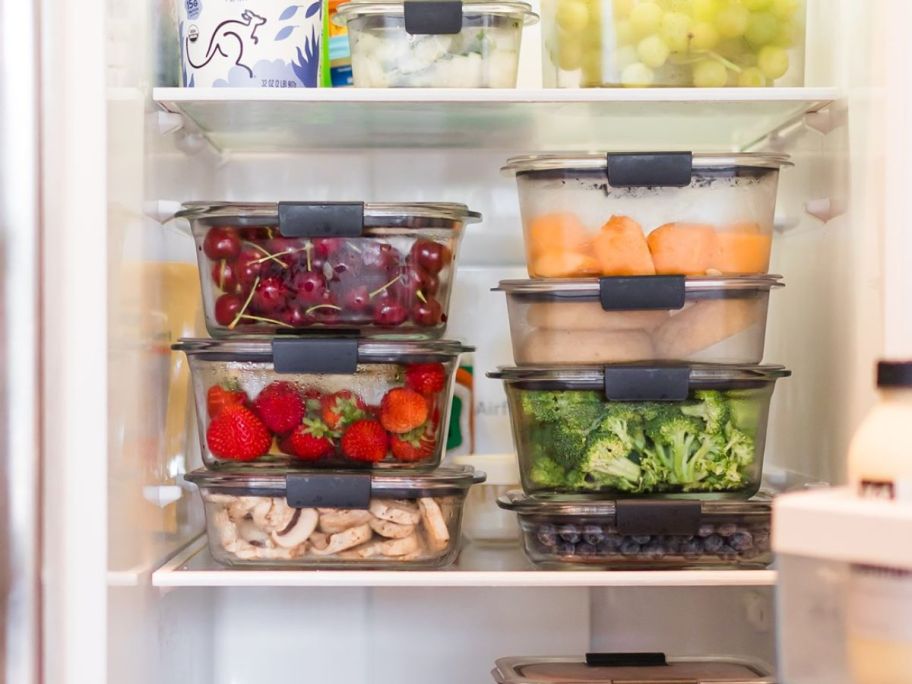 rubbermaid brilliance containers with food being stored in fridge