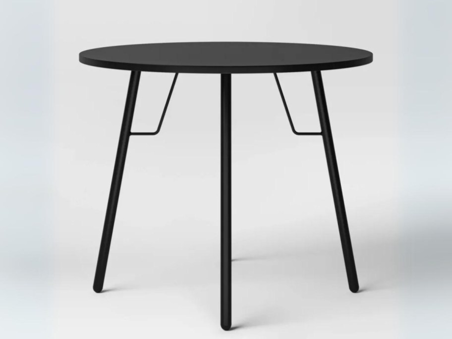 black dining room table modern style