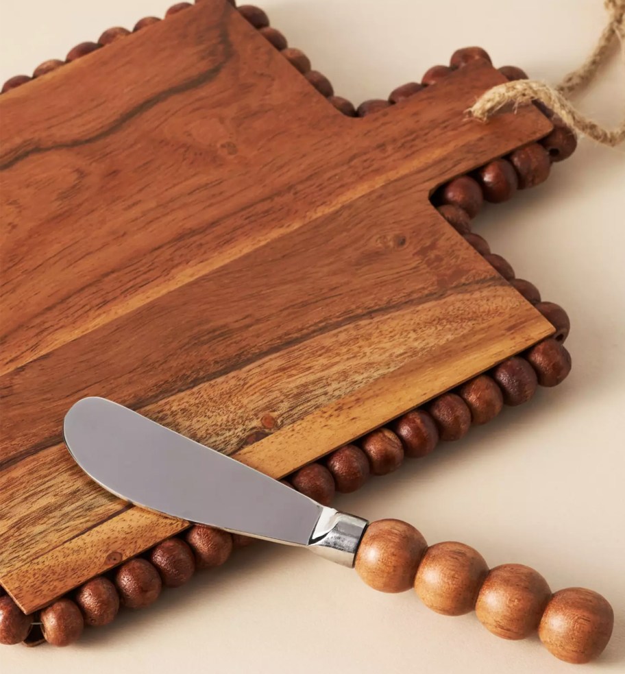 wood cheeseboard & knife set