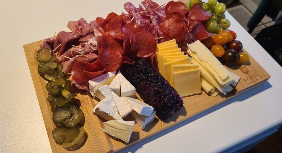Chartuterie board with food displayed on it