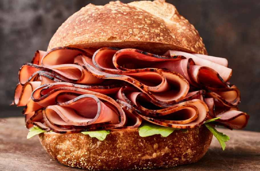 sandwich made with boar's head ham