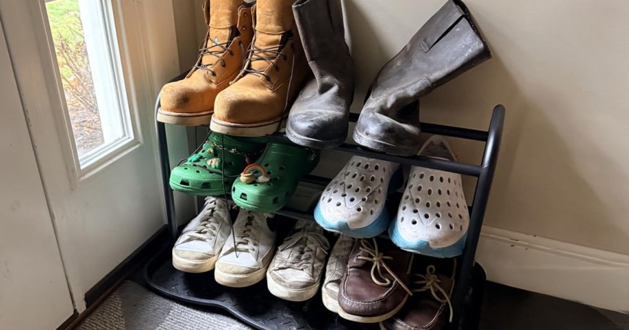 Expandable Shoe Rack Just $11 on Amazon (Reg. $26)