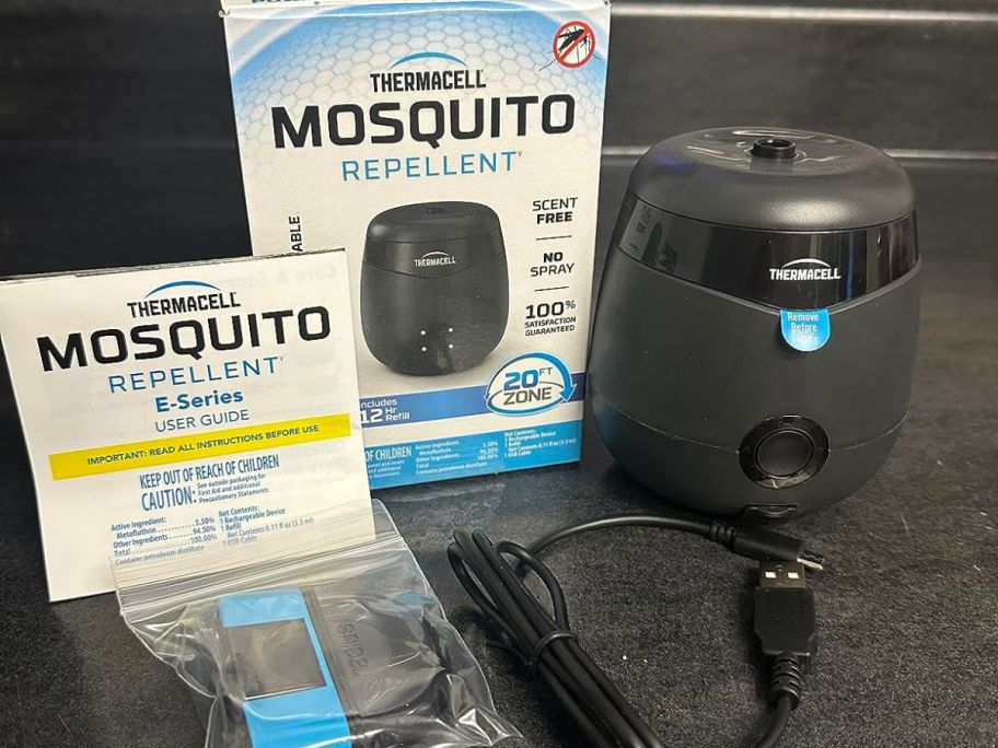 Thermacell E55 Mosquito Repellant w/ box and accessories