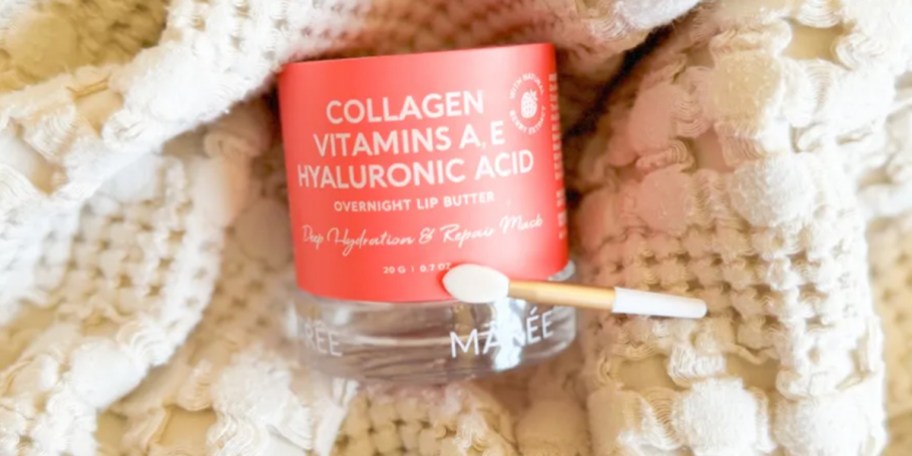 maree lip mask jar on blanket