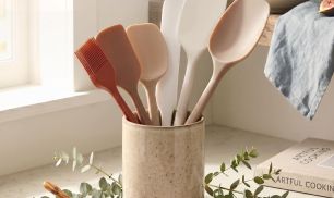 Silicone Spatula 6-Piece Set Just $6.99 Shipped for Amazon Prime Members (Reg. $15)
