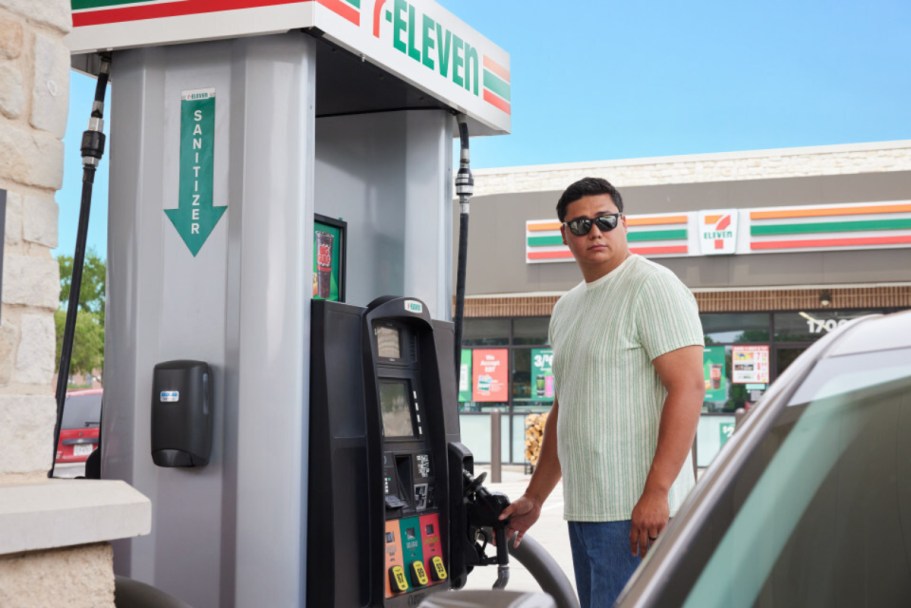 Up to $1.36 Off Per Gallon of Gas for 7-Eleven Rewards Members