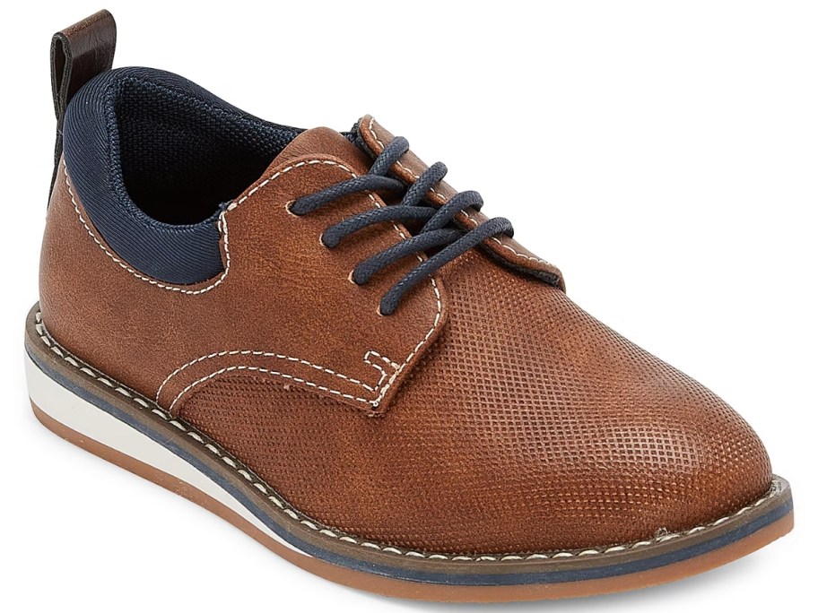 boy's brown oxford tie up style shoe