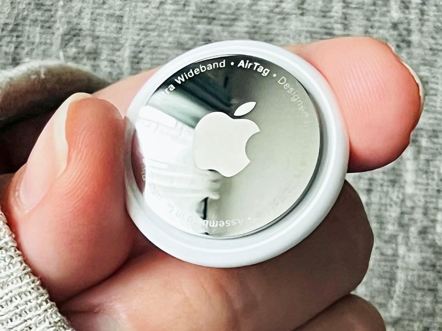 Apple AirTags 4-Pack Only $74.99 Shipped on Amazon – Attach to Keys, Luggage, Pets, & More!