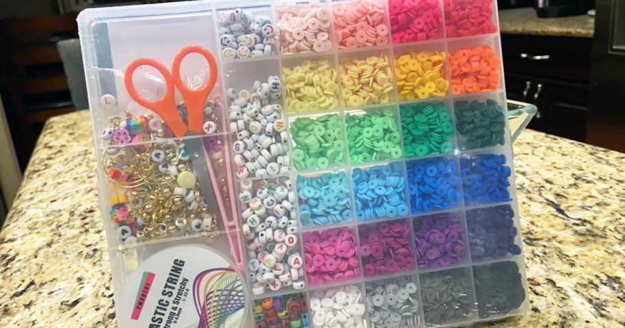 Bracelet Making 6,000-Piece Kit ONLY $4.89 on Amazon