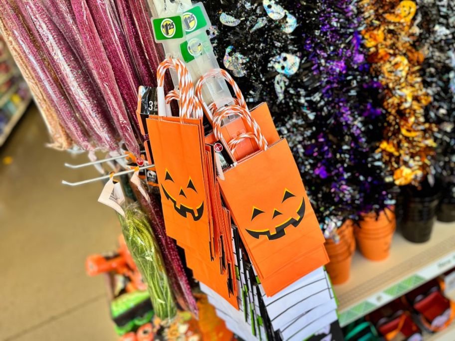 Dollar Tree Halloween Gift Bag