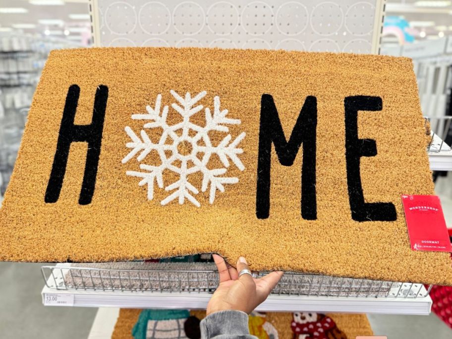 Home doormat with snowflake in the center