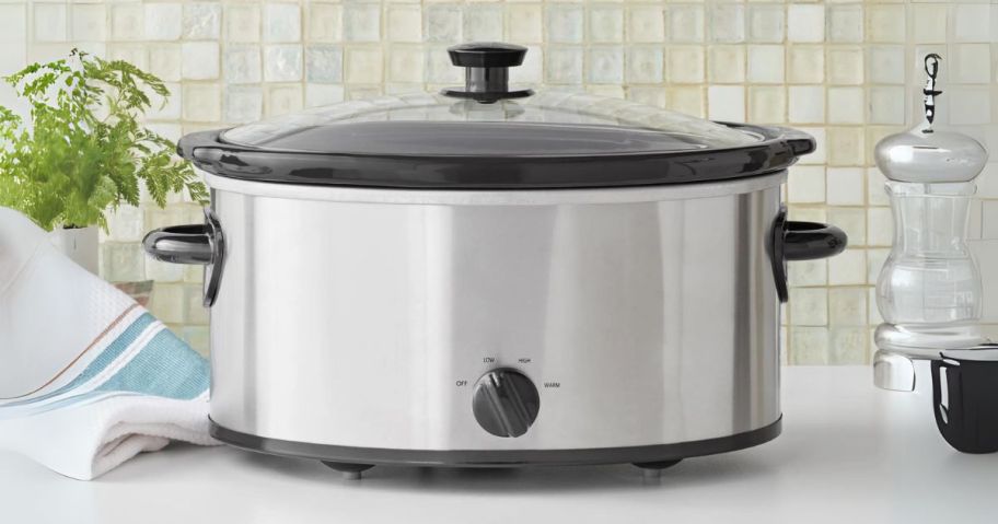 Mainstays 6-Quart Oval Slow Cooker on counter