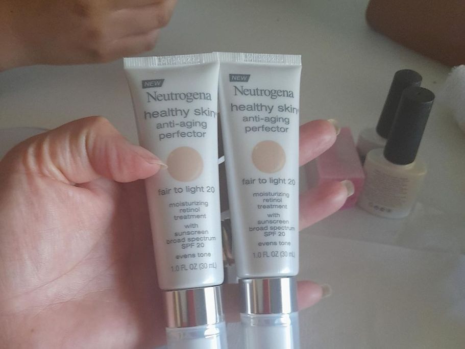 Neutrogena Healthy Skin Anti-Aging Perfector w/ Retinol Only $4.77 Shipped on Amazon (Reg. $21)