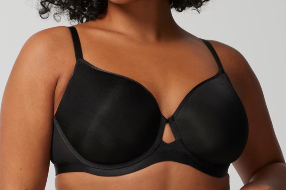 woman in black wired bra