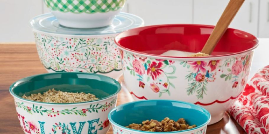 Pioneer Woman Christmas Mixing Bowls 10-Piece Set Just $14.88 on Walmart.com (Reg. $25)