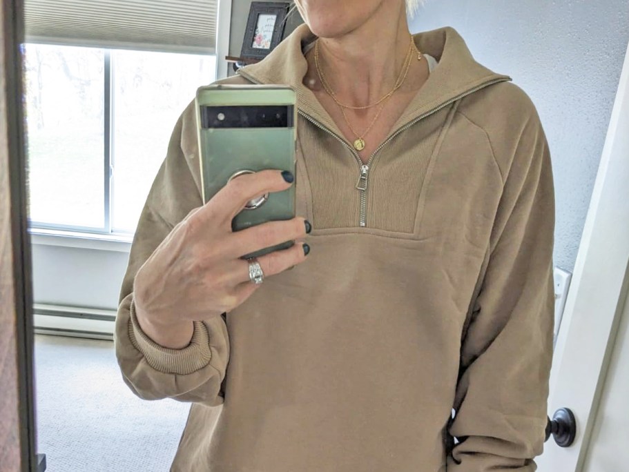 Women’s Half-Zip Oversized Sweatshirt form $12.47 on Amazon (Reg. $40)