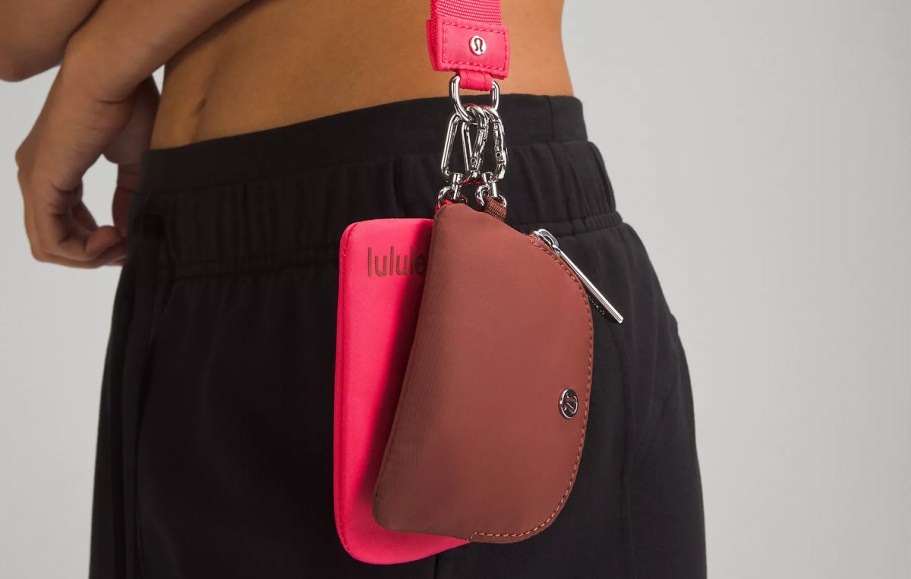 lululemon Dual Pouch Wristlet Only $29 Shipped (Regularly $48)