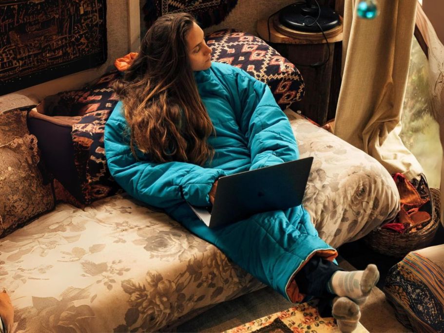 75% Off Wearable Sleeping Bags on REI.com | Prices from $36.83 (Reg. $149)