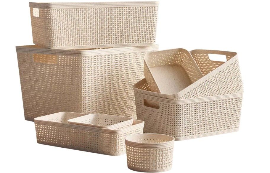 faux wheat woven baskets in a range of sizes 