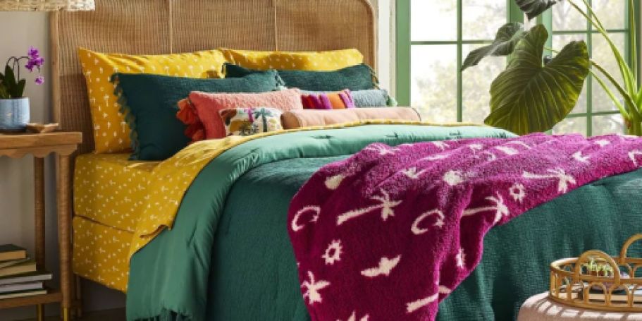 Target Bedding Clearance: Quilt & Sham Sets UNDER $30!