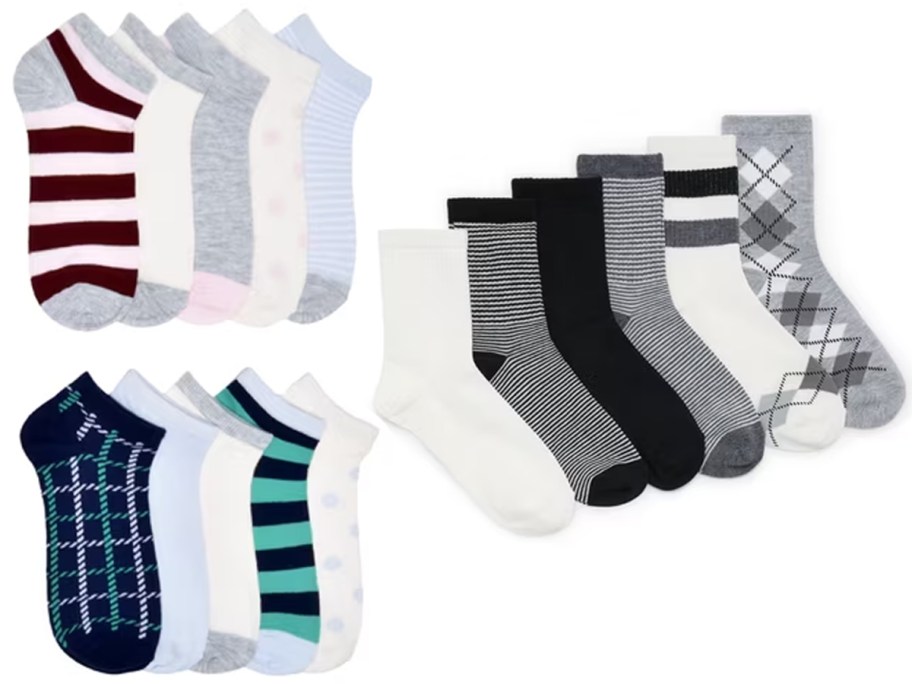 blue, white, gray and black socks 